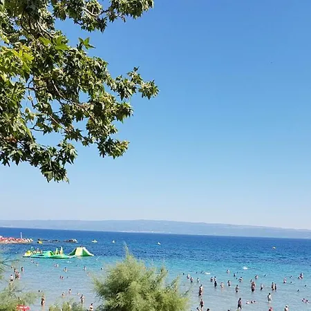 Le Soleil Гостьовий будинок